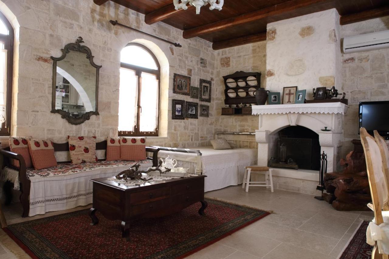 Villa Athina - Irene Country House Ierápetra Exterior foto